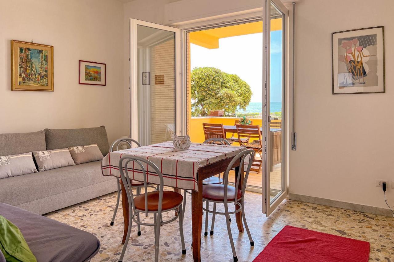 Apartament Il Mare In Giardino Scauri  Zewnętrze zdjęcie