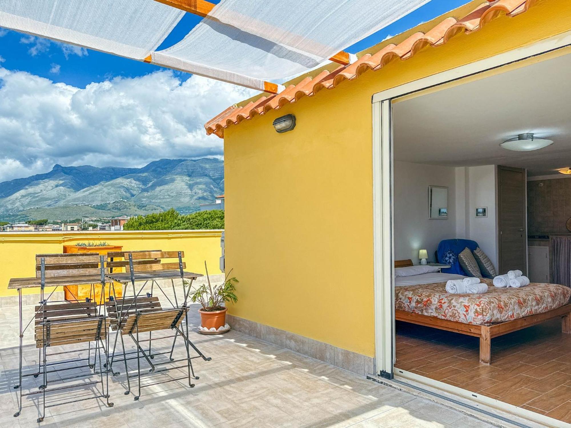 Apartament Il Mare In Giardino Scauri  Zewnętrze zdjęcie