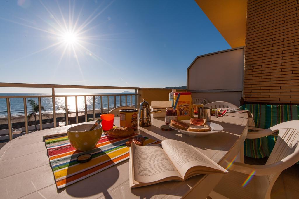 Apartament Il Mare In Giardino Scauri  Zewnętrze zdjęcie